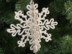 Новогоднее интерьерное украшение снежинка объемная "Искра" 20 см Н60442