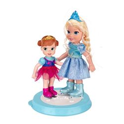 Куклы Принцессы Дисней Холодное Сердце Игровой набор Две куклы 15 см. на катке Disney Princess 310180